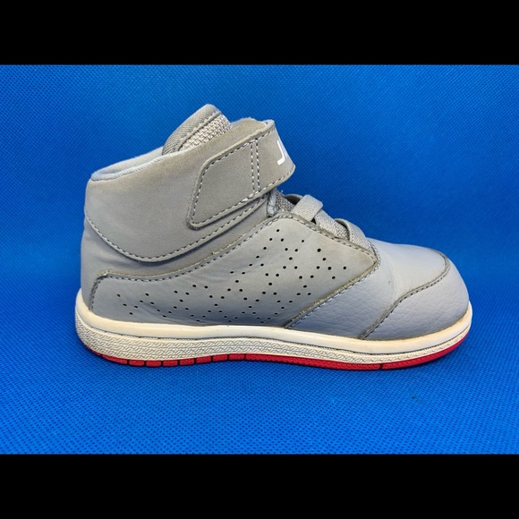 NIKE Air Jordan 1 Flight 5 Premium Wolf Grey Athletic Shoe 881437-008 Kids Sz 8C - Picture 4 of 10